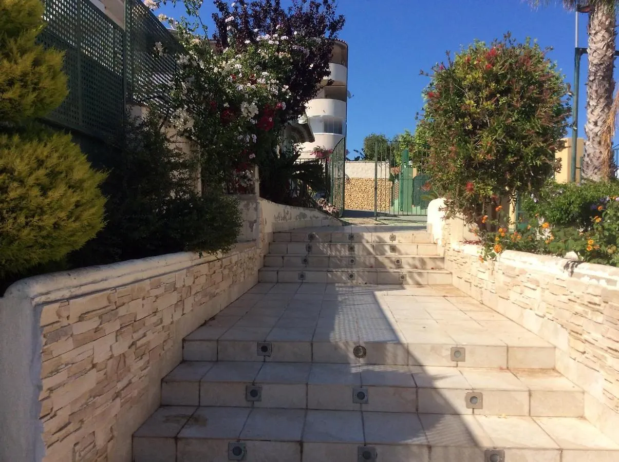 Apartamento Arabiluk L'Alfas del Pi 0*,